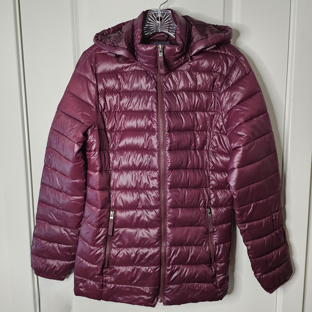 St. John’s Bay Burgundy Hooded Puffer Jacket Lightweight Zip Coat Small - Picture 2 of 9